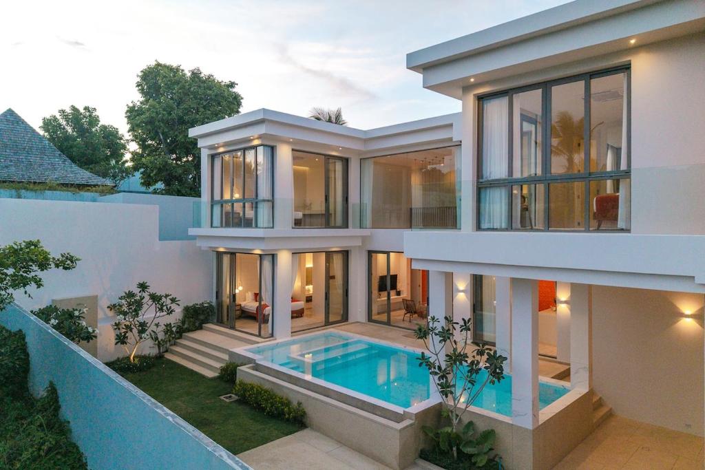 V185 New Modern Villa with Private Pool V185 New Modern Villa with Private Pool