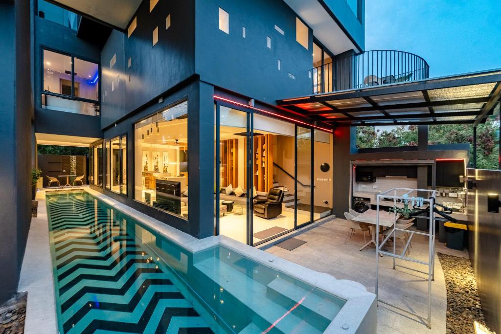 V160 Beautiful Sea View Full Smart House 3BR V160 Beautiful Sea View Full Smart House 3BR