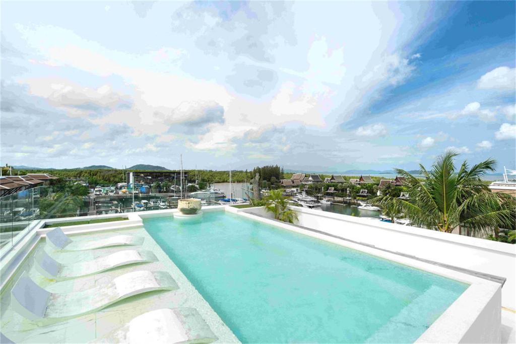 Penthouse Skyline-Top floor 4 bedroom sea view pool apartment Penthouse Skyline-Top floor 4 bedroom sea view pool apartment