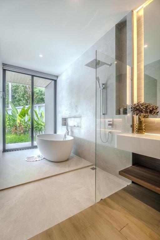 Aileen Layan Villa 6 4BR Forest 2 Minutes Beach Aileen Layan Villa 6 4BR Forest 2 Minutes Beach