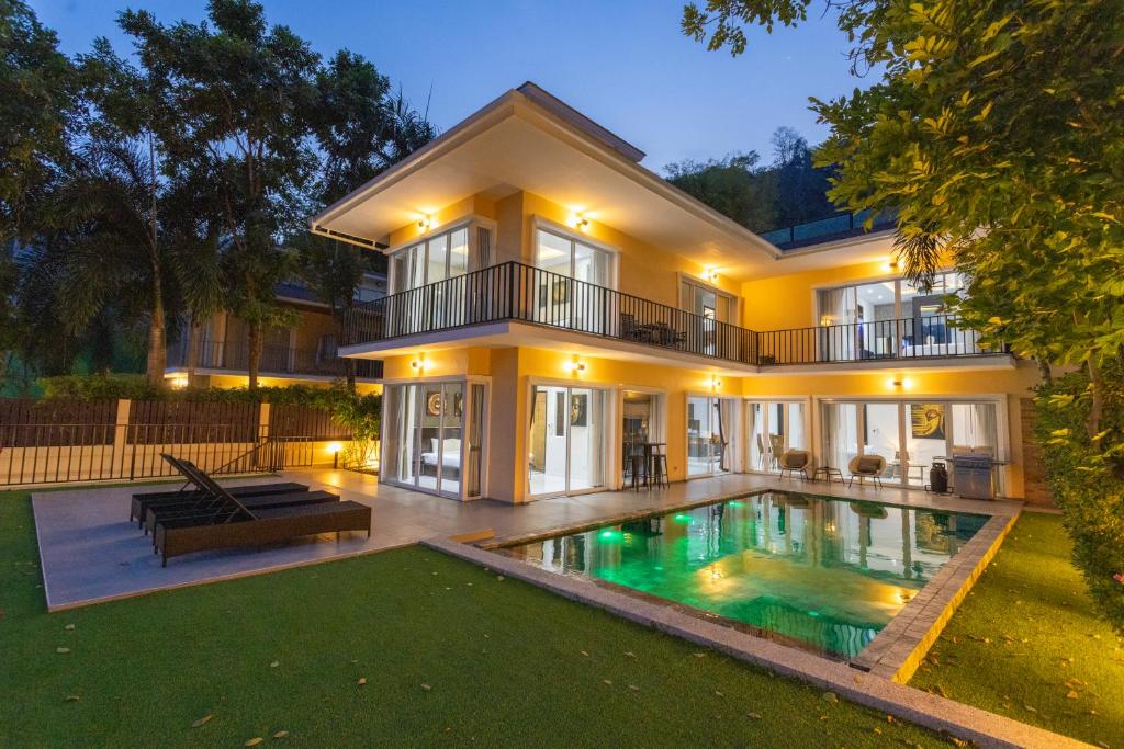 V179 Andaman Breeze 4BR Hilltop Ocean Glimpse V179 Andaman Breeze 4BR Hilltop Ocean Glimpse