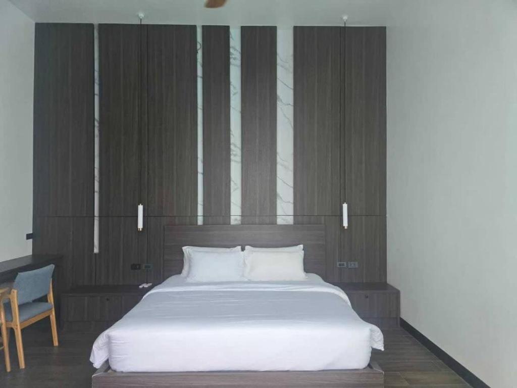 Villa Luna - Exclusive 4BR Residence in Phuket
