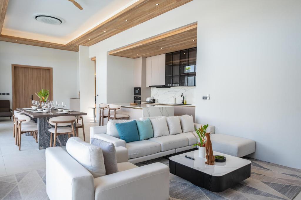 Mouana Breeze Mai Khao VIP 4-bedroom Pool Villa 9911
