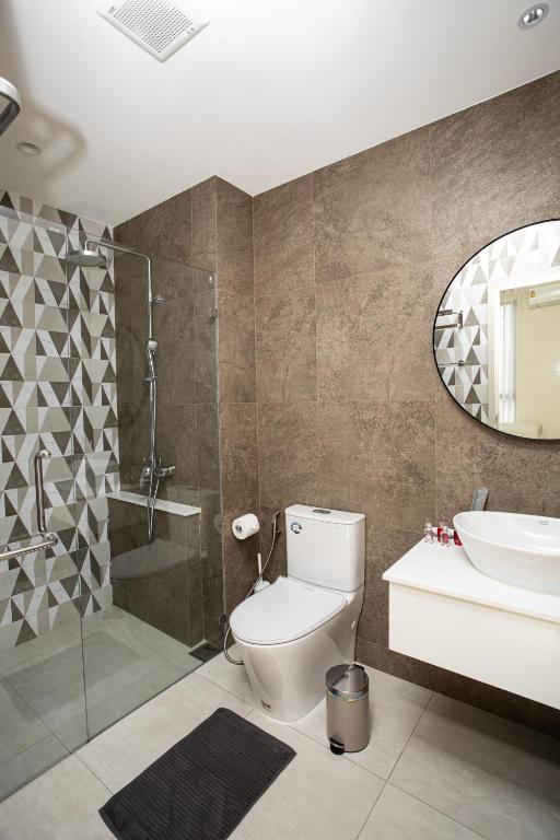 ME5 Halo 2-bedroom ВатСaп66935B2I976 вид на бассейн
