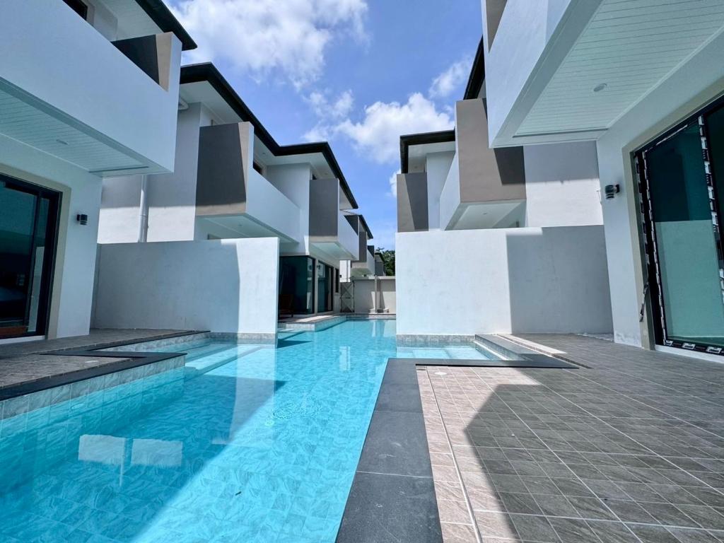 Bay Sand Villa by Jai House Phuket
