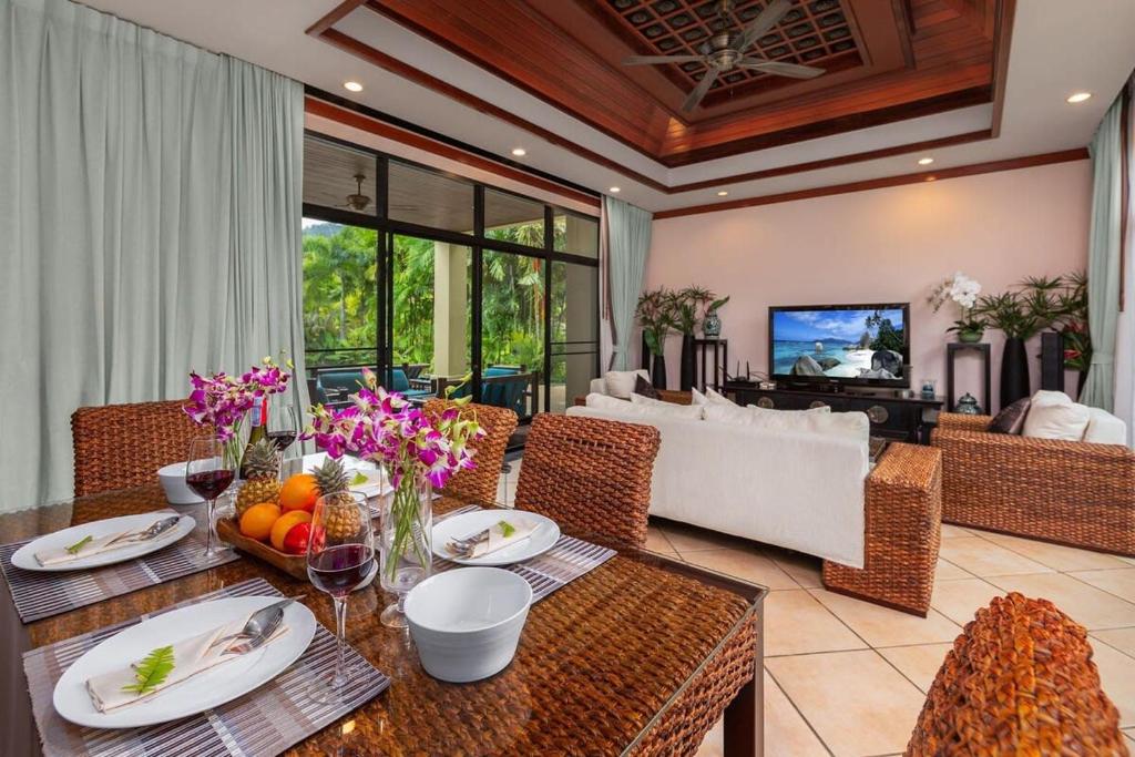 VILLA RAAS | Private Pool | Baan Bua Estate by Tropiclook | Naiharn beach